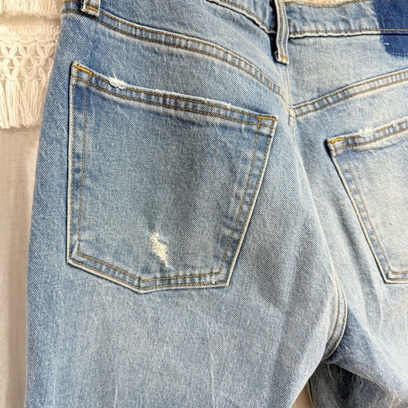 Abercrombie & Fitch The Boyfriend Mid Rise Jeans Denim Medium Distressed Wash - Picture 7 of 10
